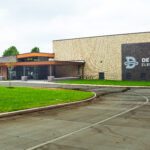 Exterior of Delaware Elementary School.